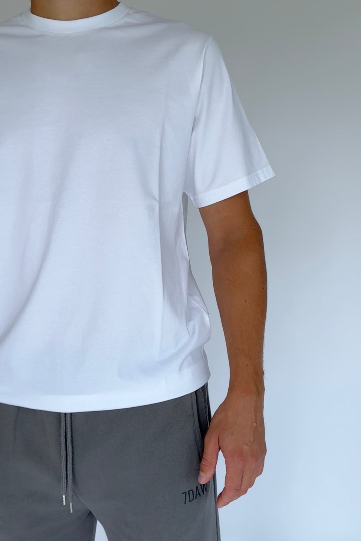 T-Shirt White
